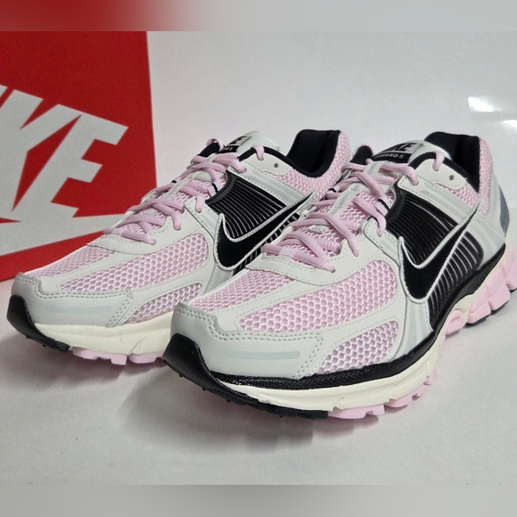 Nike Air Zoom Vomero 5 ‘Pink Foam’ New Men’s Size 10 FB9149-600 Women\'s 11.5 US main image 7